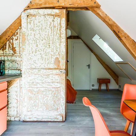 Bed and Breakfast Les Bobos à la ferme à La Madelaine-sous-Montreuil Extérieur photo