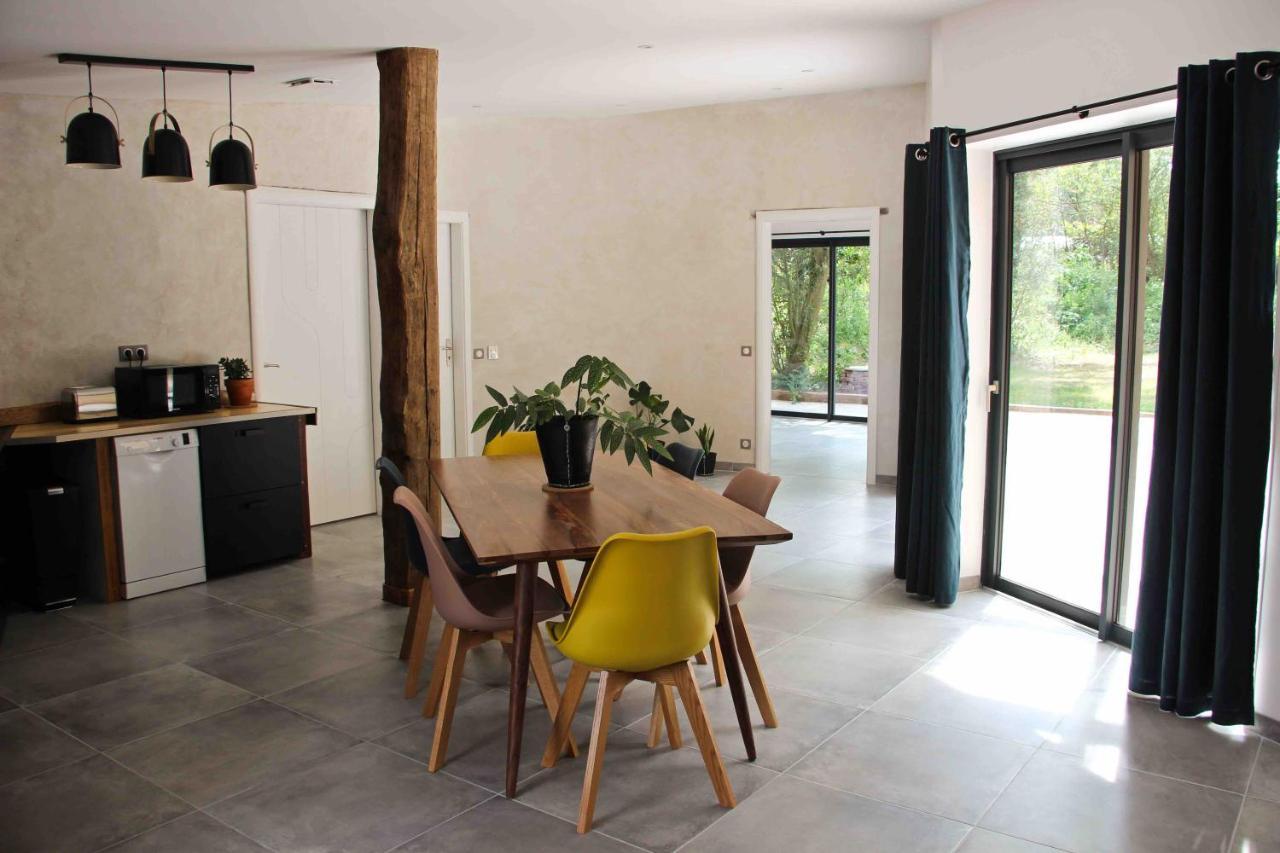 Bed and Breakfast Les Bobos à la ferme à La Madelaine-sous-Montreuil Extérieur photo